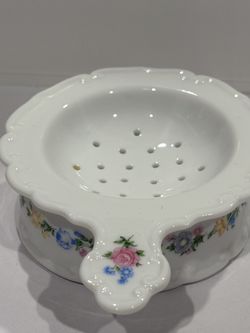 Vtg Tea Strainer With drip Bowl