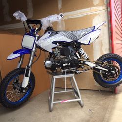 Brand New 125cc Dirt Bike
