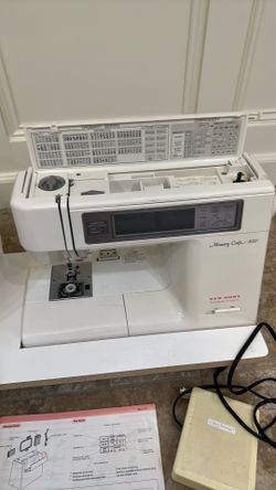 Memory Craft 8000 sewing machine