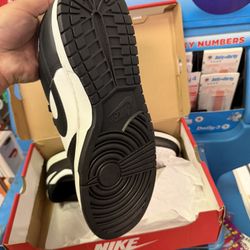 Nike Pandas Size 13