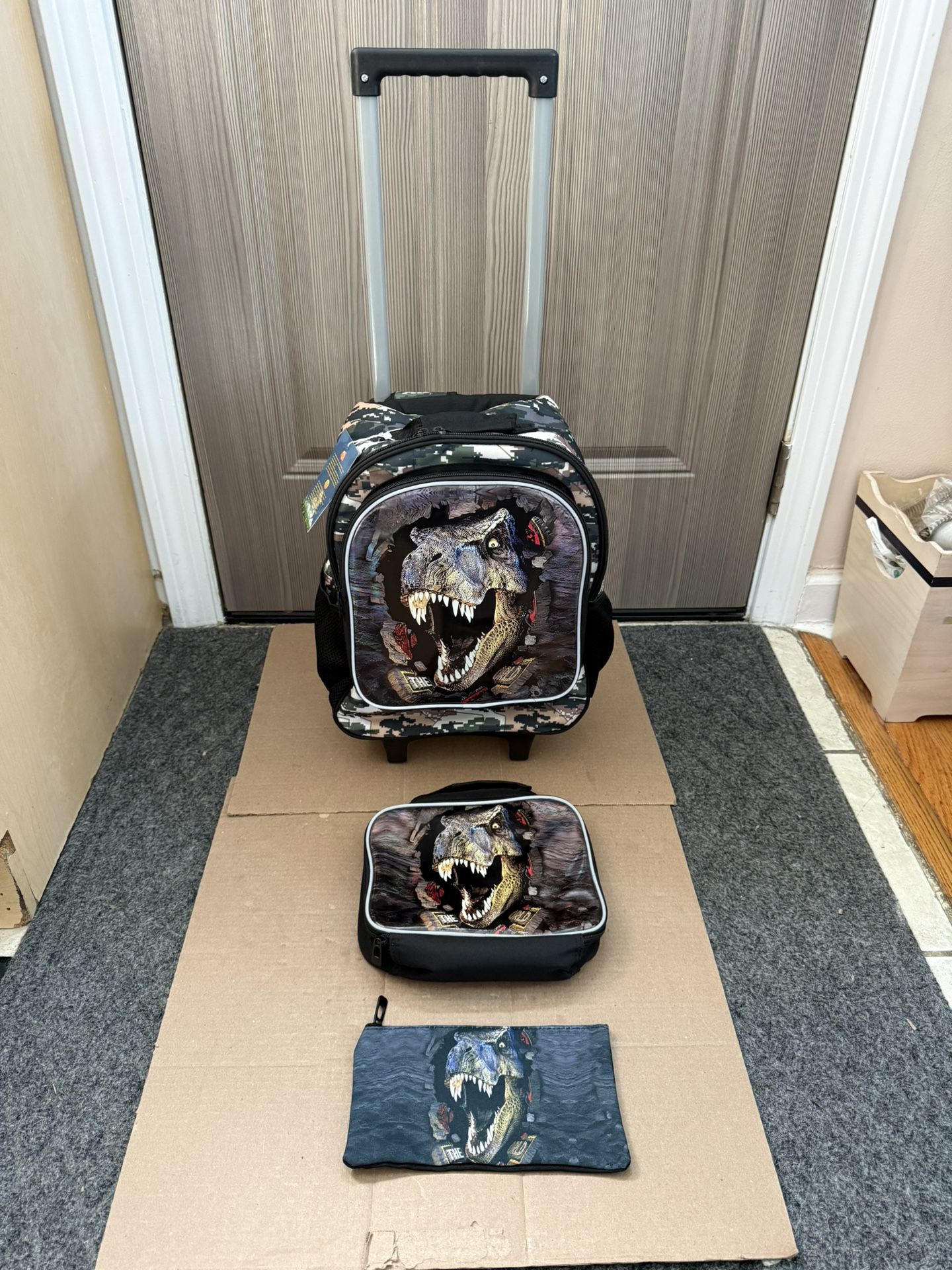 Backpack with roller for kids