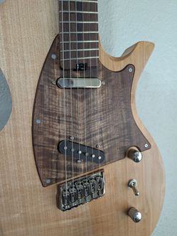 Custom Single Cut Electric Guitar