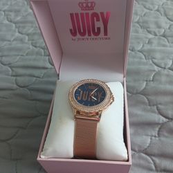 BRAND NEW JUICE COUTURE ROSE GOLD WATCH.....😁😊😍