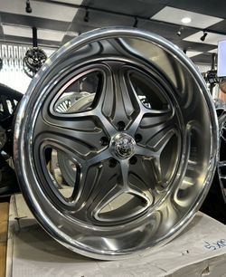 22” FOOSE F1722 Wheels Special  22x9” Rims Size - Brand New