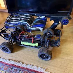 rc car 4x4 1/10  RTR