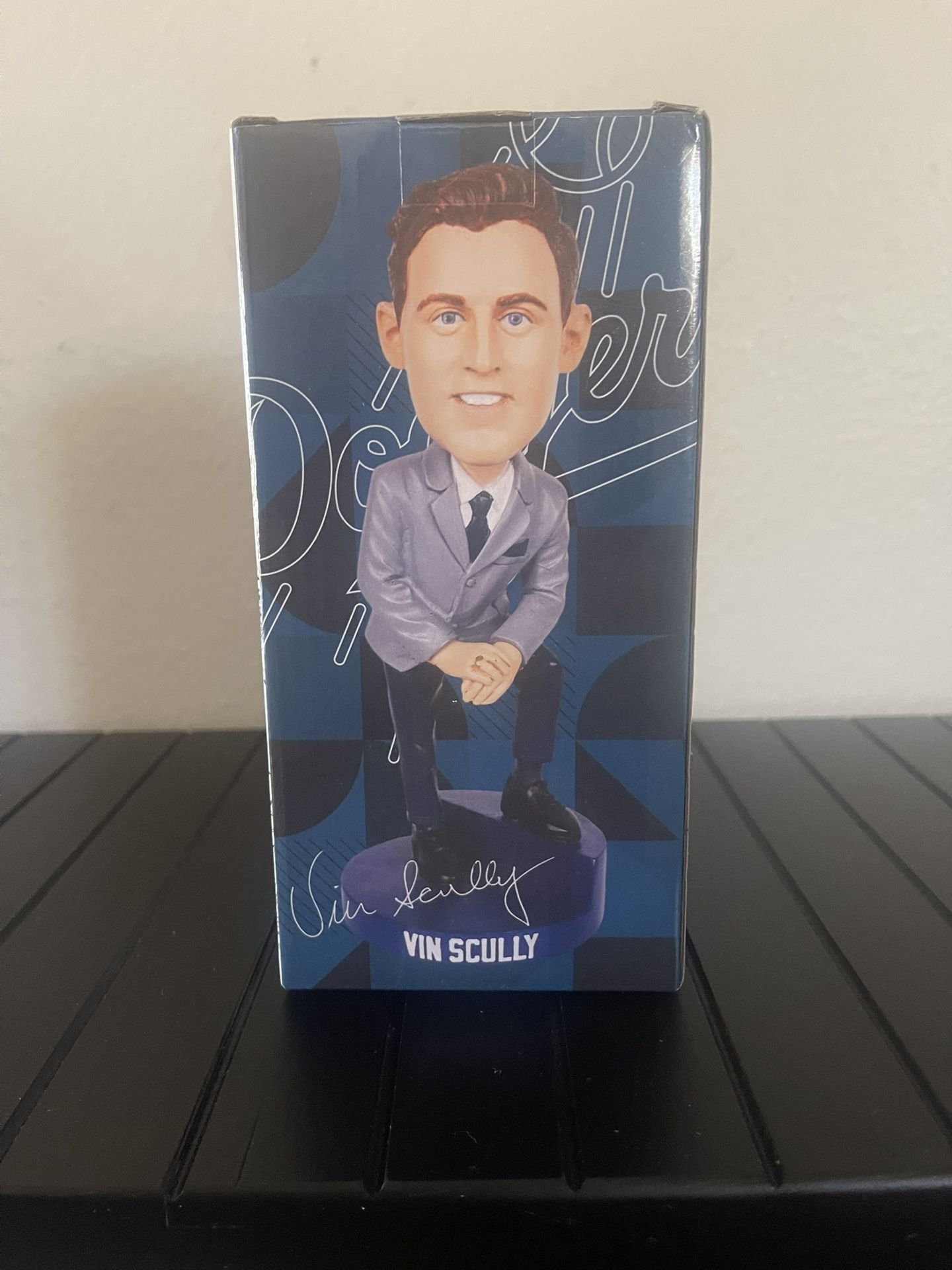 Bobble head