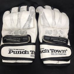 Punch Town Gloves