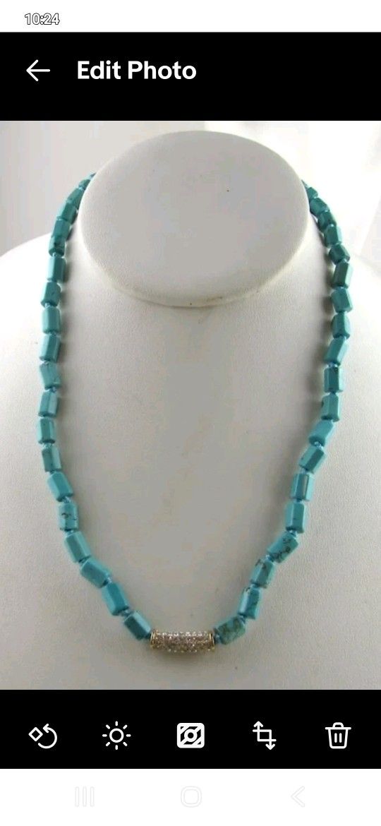 Michael Kors Necklace With Turquoise Beads and Crystal Center MK Boca Raton Pick 33428