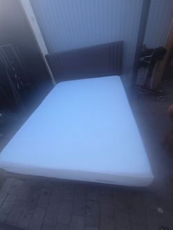 Cama matrimoneal