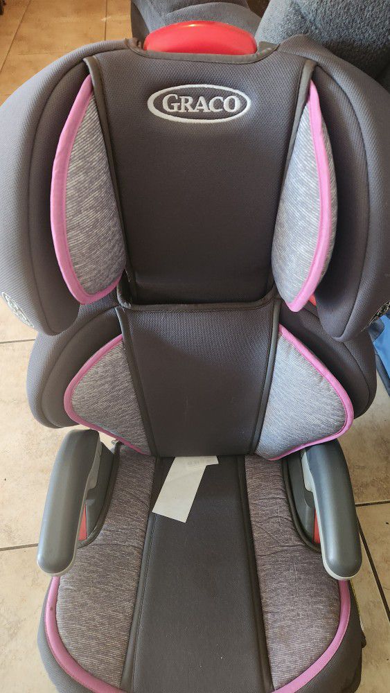 Graco Booster Seat With Back