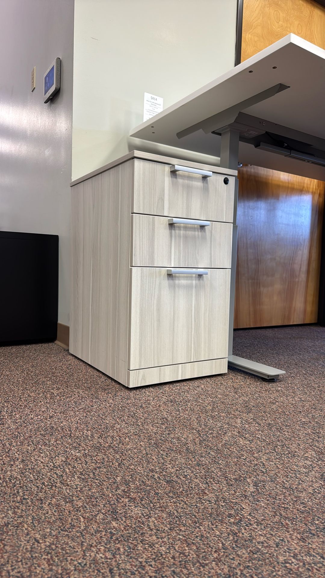 Locking 3 Drawer Mobile File Cabinet