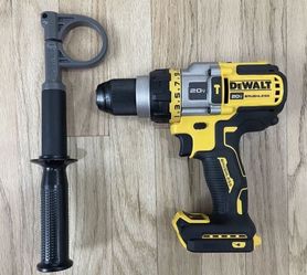 New Dewalt 20V Max XR 1/2" Hammer Drill