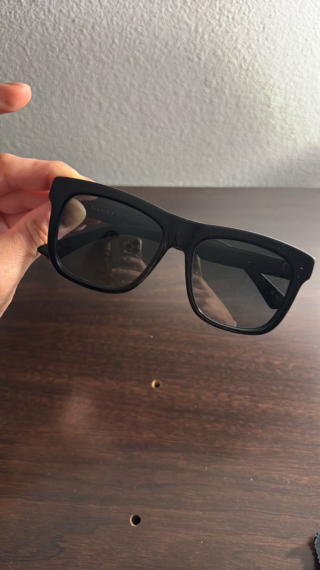 GUCCI unisex authentic