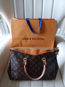 Louise veten women's purse with Bag