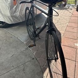 6KU URBAN TRACK BIKE M 55cm Shadow Black/matte Black