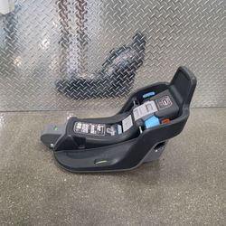 Uppababy base max