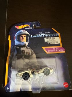 Hot Wheels Buzz Lightyear XL-01 Character Car