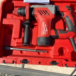 Milwaukee SDs 1 1/8 Rotary Hammer 