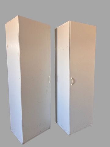 Cabinet - Storage *Get Your Clothing Clean and Organized*