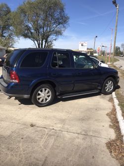2004 Buick Rainier very clean sharp suv leather all power runs and shifts smooth hot heat good Tires nice family vehicle come take a rest drive