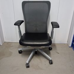 Haworth Zody Ergonomic Task Chair With Lumbar Support Tensioner