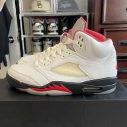 Air Jordan 5 Fire Red (2020)