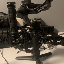 DJI RSC 2 GIMBAL W/ ACCESSORIES