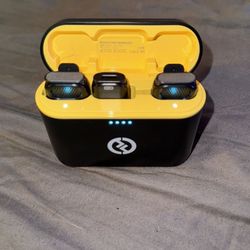 Holly land Lark C1 Duo Wireless Microphones