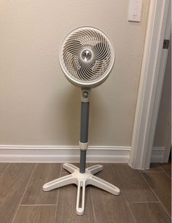 Vornado Pedestal Stand Fan Energy Smart