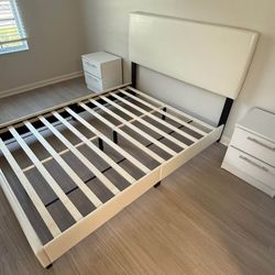 Bedroom Sets / Set de Dormitorio 