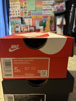 Toddler Shoes (Nike)