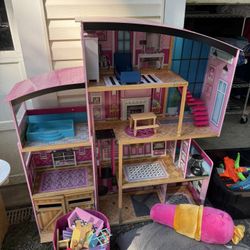 Barbie House 