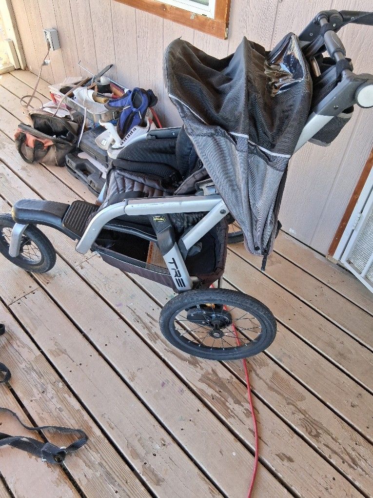 Chicco Tre Running Baby Stroller