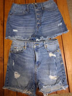 Shorts sz 9