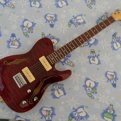 IVY Guitar - Semi hollow 