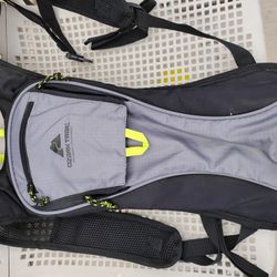 New - Ozark Trail Hydration Backpack - 
Perfect for hiking, music festivals, or long bike rides. This Ozark Trail pack is super lightweight and comfor