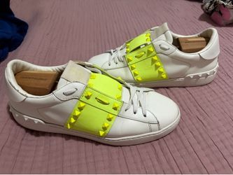 VALENTINO