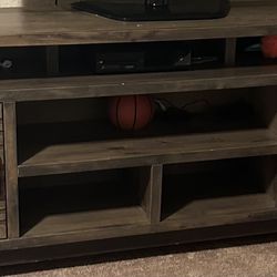 Gallery Furniture TV Stand