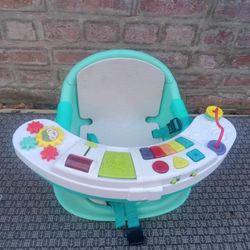 Music Activity Booster Seat