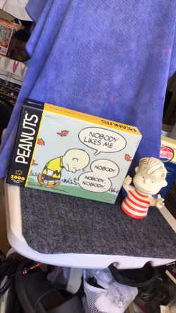 Collectible1000 -piece CharlieBrown Jigsaw puzzle