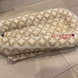 DockATot Deluxe+ - Perfect for Supervised Lounging & Play