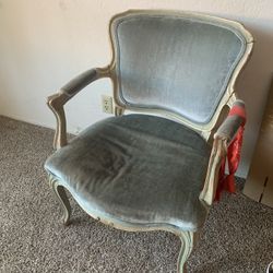 Free Chair 