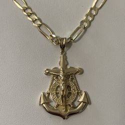 Dije Ancla Con Cristo Oro 14k