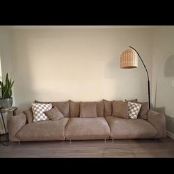 Cute And Cozy Style Couch
