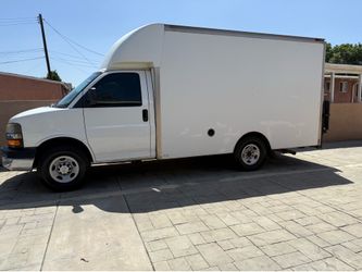 2014Chevrolet Express 3500