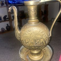 VintageSolid Brass Etched Pitcher Teapot Genie Lamp Made in India,