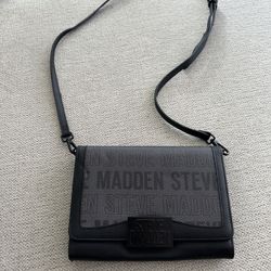 Steve Madden Side Bag