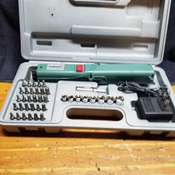 VINTAGE TOOL MART CORDLESS SCREWDRIVER SET
