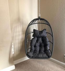 Egg chair