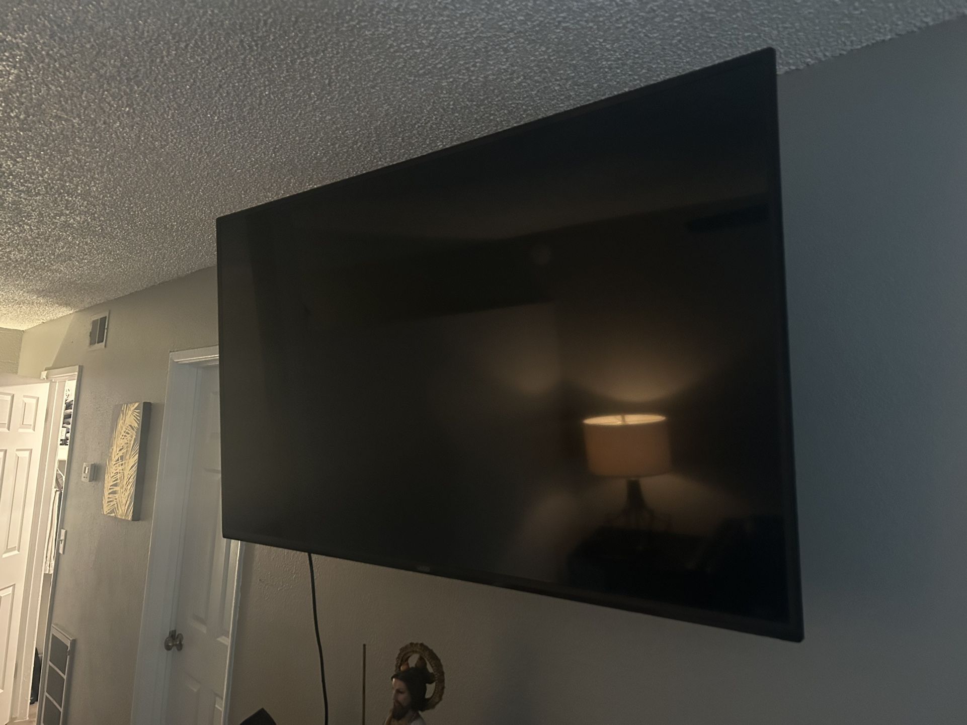 60” Vizio Smart Tv